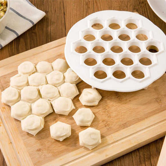 1Pc 19 Holes Dumpling Maker Kitchen Gadget Pastry Tools